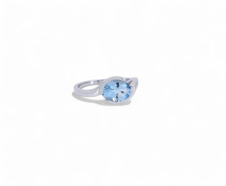 bague aigue marine monture or blanc 18 carats