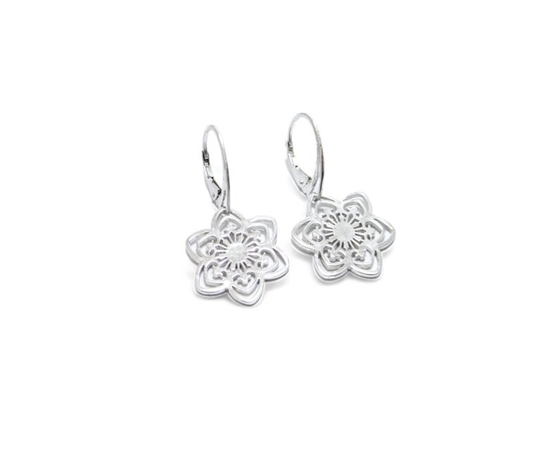 Boucles d’oreilles flocon de neige  en argent 925/1000, rhodié.