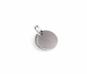 jeton pendentif en or blanc 18 carats