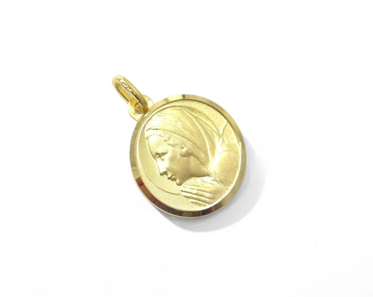 Médaille vierge or jaune 750.